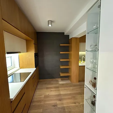 Venus Luxury * Skopje