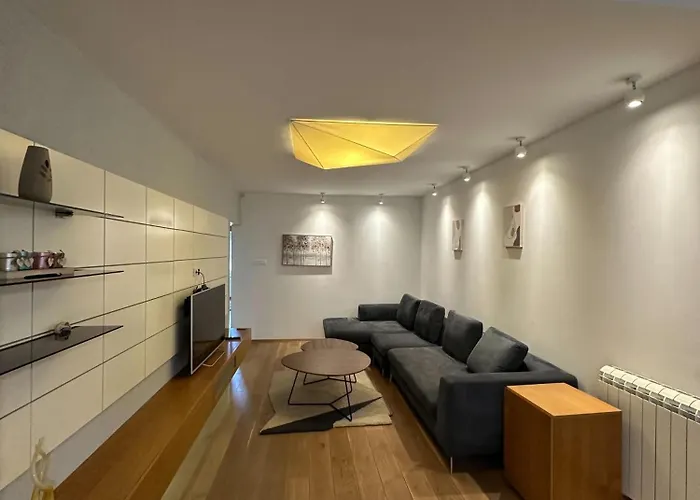 アパート Venus Luxury スコピエ