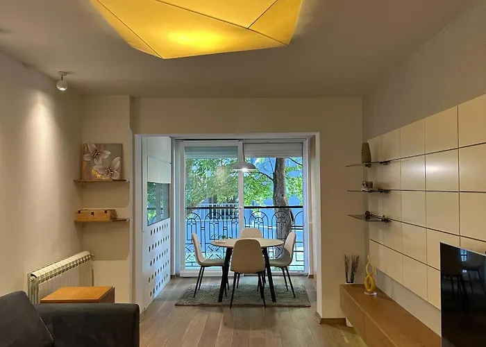 Venus Luxury アパート *